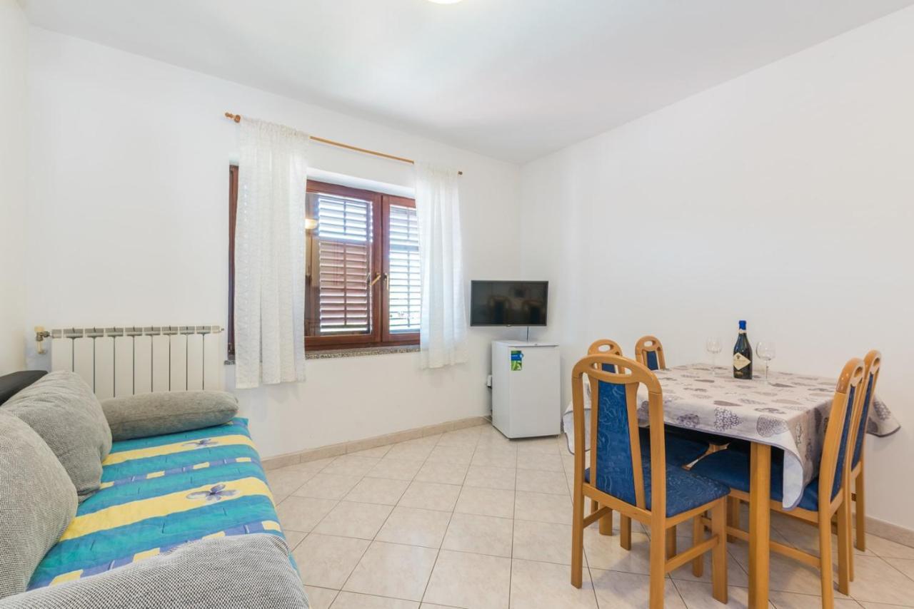 Apartments Villa Adria ラバック 部屋 写真