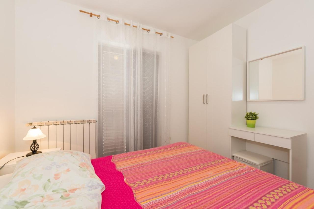 Apartments Villa Adria ラバック 部屋 写真