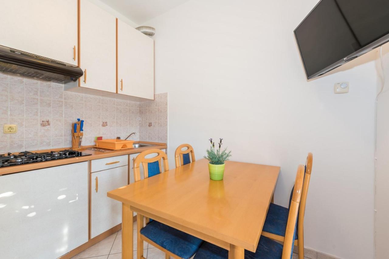 Apartments Villa Adria ラバック 部屋 写真
